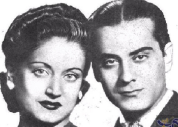 نجوم تغرد خارج أوطانها