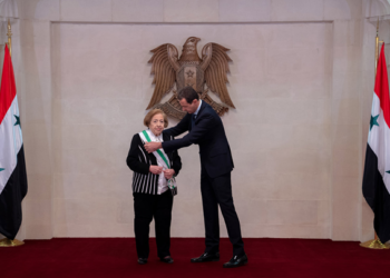 وسام الاستحقاق لمن تستحق