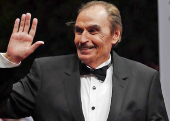 ويستمر رحيل الكبار .. عزت العلايلي وداعاً