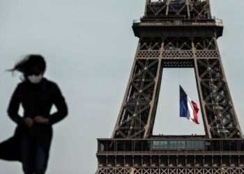 أزمة صفقة الغواصات.. باريس تستدعي سفيريها لدى واشنطن وكانبيرا