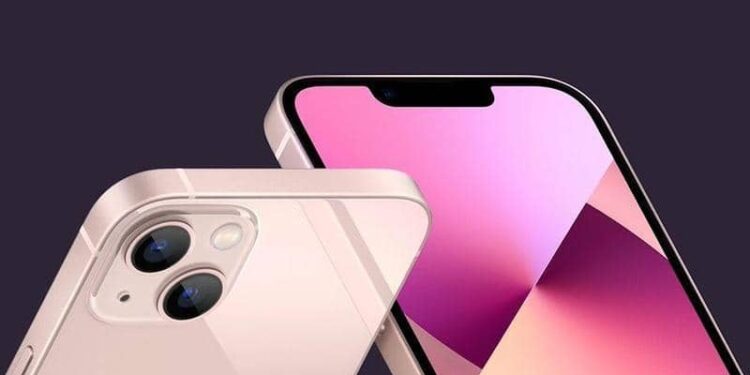 ميزة مهمة في آيفون 13.. بطارية طويلة العمر