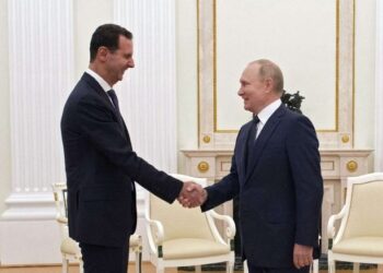 رسائل عسكرية وسياسية من دمشق وموسكو .. هل اقترب “الهجوم الكبير” على مناطق الانتشار التركي شمالي سوريا؟