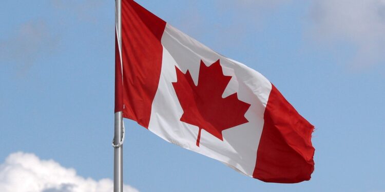 التضخم والضرائب والإسكان ملفات شائكة في كندا