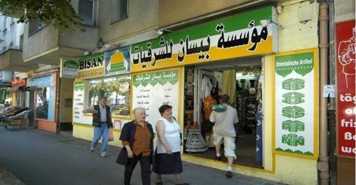 بلومبيرغ: اللاجئون من سوريا غيروا التركيبة الثقافية لبرلين