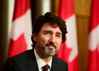 رئيس وزراء كندا شخصية الأسبوع الأبرز وأزمة الغواضات مع فرنسا حدثه الأبزر