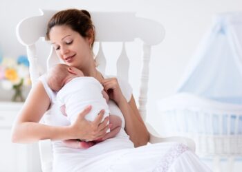 لأمهات الجدد فرصة الحصول على 6500 دولار من شركة إعلانات في تورونتو