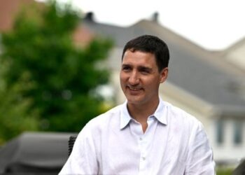 قصة شعر ترودو الجديدة تثير سخرية الكنديين