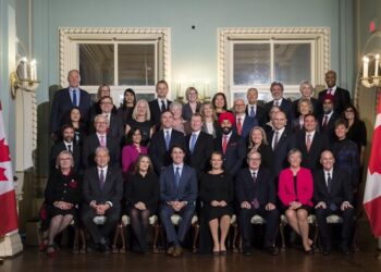 الضغط على الحكومة الفيدرالية لتمويل نظام الرعاية الصحية