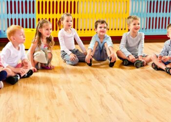 تطبيق برنامج خفض الأسعار في مراكز رعاية الأطفال بأونتاريو