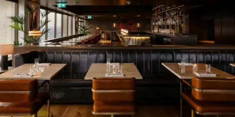 مطعم في تورونتو يكشف عن سرقة أموال تبرعات للأوكرانيين