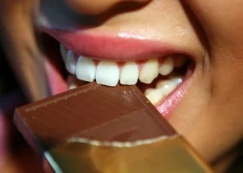 وظيفة تذوق الشوكولاتة مقابل راتب 100 ألف دولار!