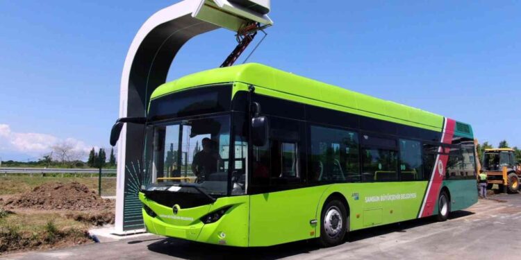 بخطوة جديدة للتعايش مع الواقع دمشق تختبر حافلات كهربائية