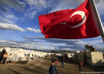 مقتل أم سورية وابنتها طعناَ بالسكين في تركيا