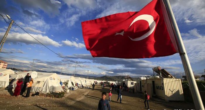 مقتل أم سورية وابنتها طعناَ بالسكين في تركيا