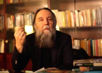 مقتل ابنة عقل بوتين .. فمن هو الكسندر دوغين ؟