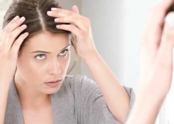 تعانون من اكزيما الشعر .. تعرف على الحل