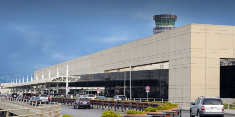 لبنان يعلن عن رسم خروج من المسافرين عبر مطار بيروت بالدولار الامريكي