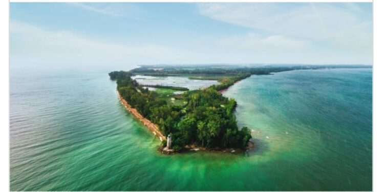 جزيرة في أونتاريو أحد أسرار كندا المخفية