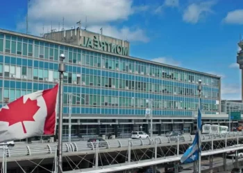 4 ملايين مسافر مروا عبر مطار مونتريال