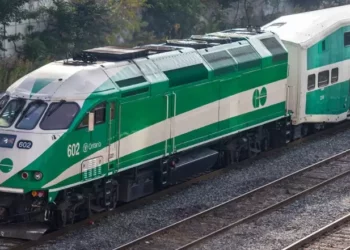 قطارات GO تعاود رحلاتها اليومية إلى شلالات نياجرا