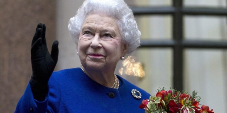 ما حقيقة الملكة إليزابيث من نسل النبي محمد .. القصة كاملة