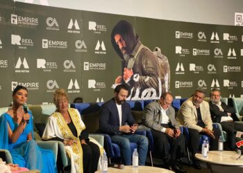 تيم حسن باطلالة جديدة ووفاة الكيلان تثني على زوجها بالهيبة