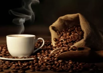 لا تتناول القهوة ساخنة بعد اليوم