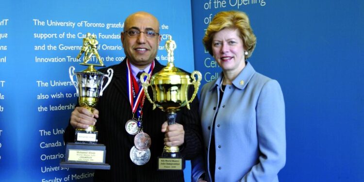 قصص نجاح في المهجر: البطل المصري الدكتور محمد خضر