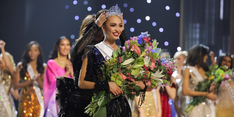 فيديو: فوز أمريكي صريح في ملكة جمال الكون