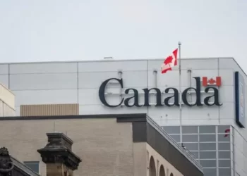 وظائف إدارية في وزارة الصحة الكندية براتب يصل إلى 70,600 دولار