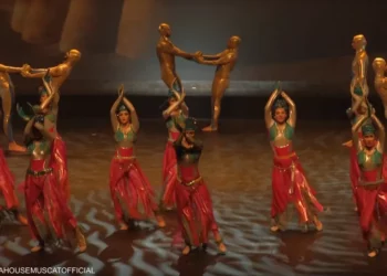 إنانا السورية تفتتح الدورة العاشرة لـ”الفجيرة للمونودراما”