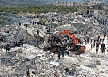 الاتحاد الأوروبي يوافق وواشنطن لن تعرقل إغاثة سوريا فما حقيقة هذه التصريحات ؟