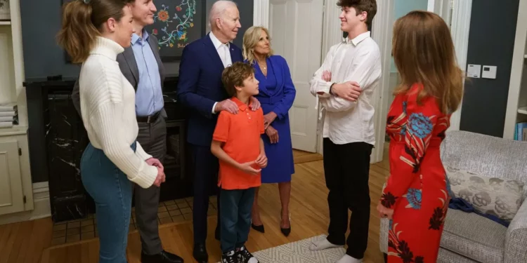 نجل جاستن ترودو يثير جدلا واسعا خلال استقبال بايدن