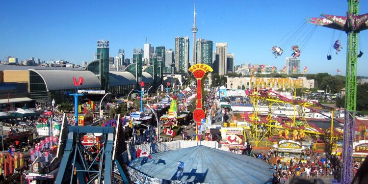مهرجانات تورنتو الاكثر شهرة تعود هذا الربيع