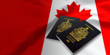 Express Entry:تخفيض درجة CRS إلى 481 و كندا تدعو 7000 مرشح